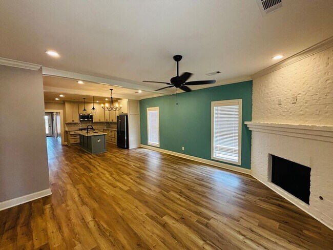 Foto del edificio - 837 Long Leaf Cir