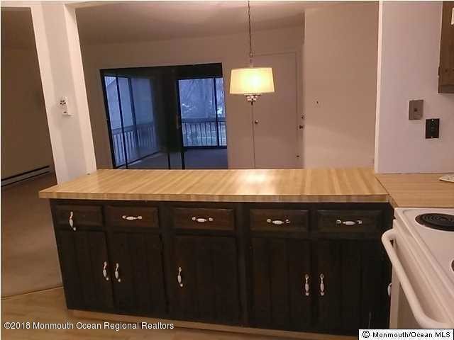 Foto del edificio - 117 Lexington Ct