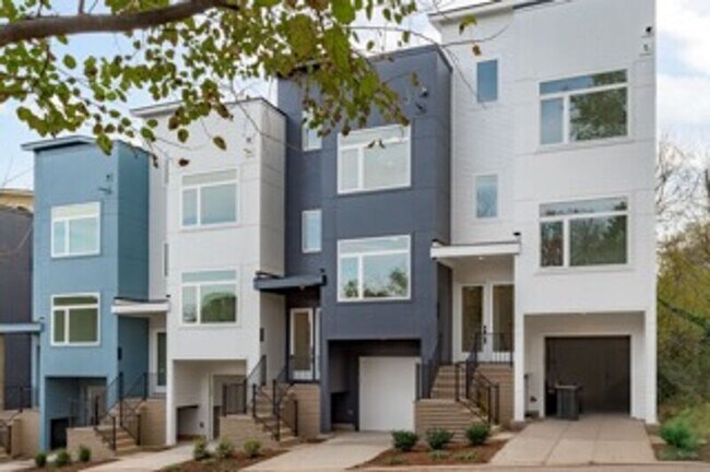 Foto del edificio - 622 Rocky Knob Ct