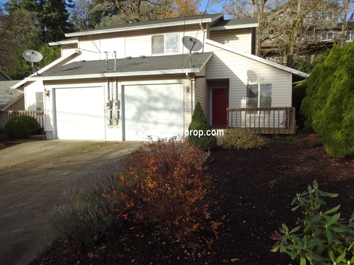 Primary Photo - 17912 Oatfield Rd
