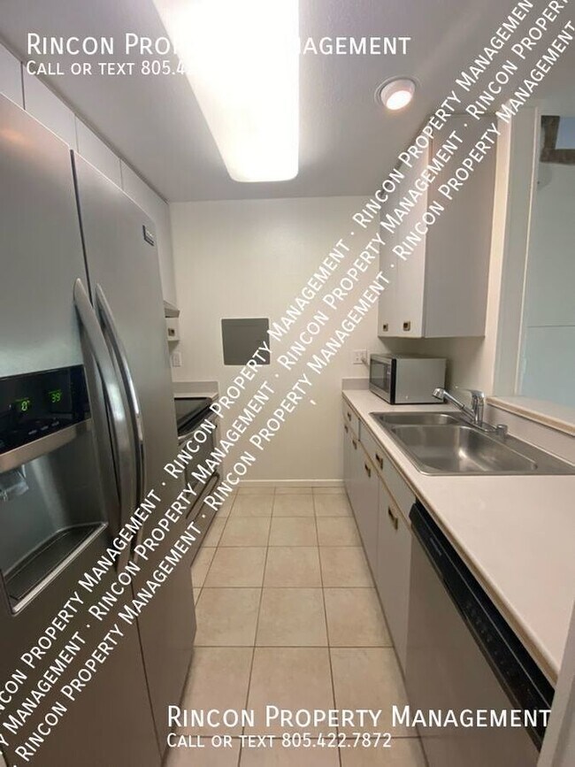 Foto del edificio - * Ocean View Surfside Condo *2 Bedrooms, 1...