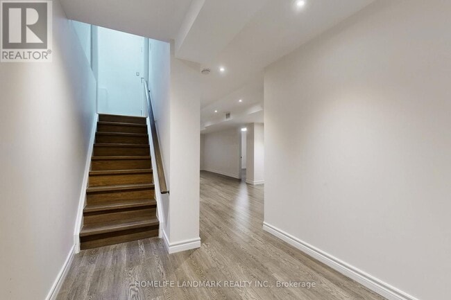 Building Photo - 92 Barnwood Dr