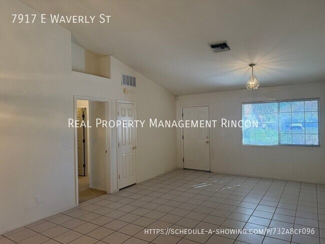 Photo - 7917 E Waverly St House