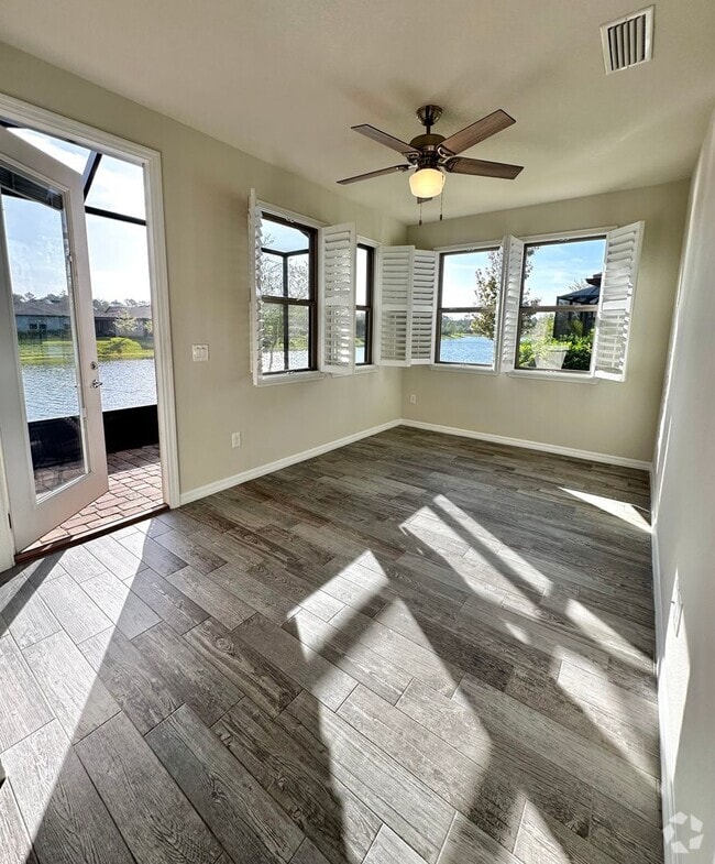 Building Photo - 41 Forest Spring Dr