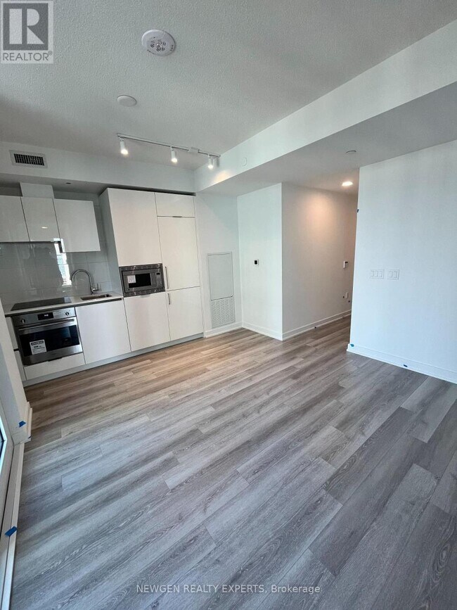 Photo du bâtiment - 238-2238 Simcoe St