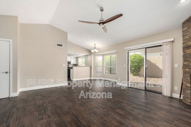 Photo - 3306 E Taro Ln House