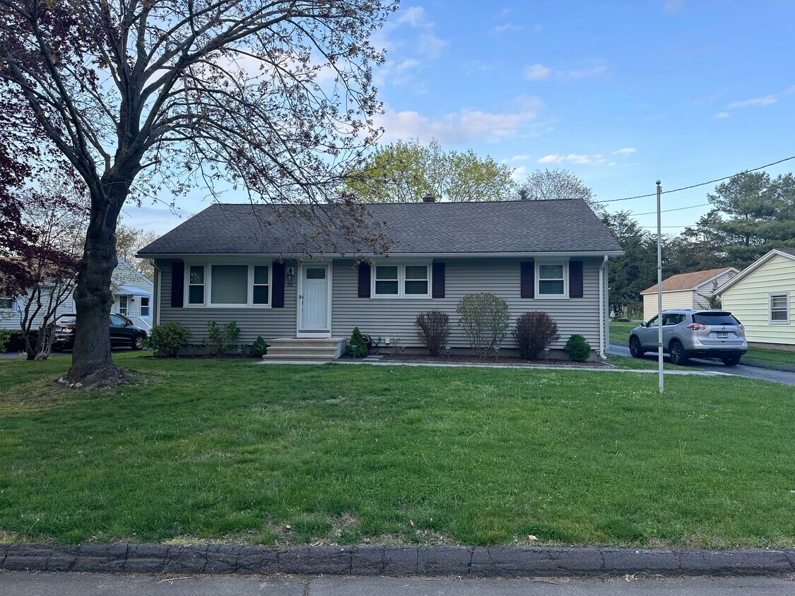 Primary Photo - 26 Marshall Rd