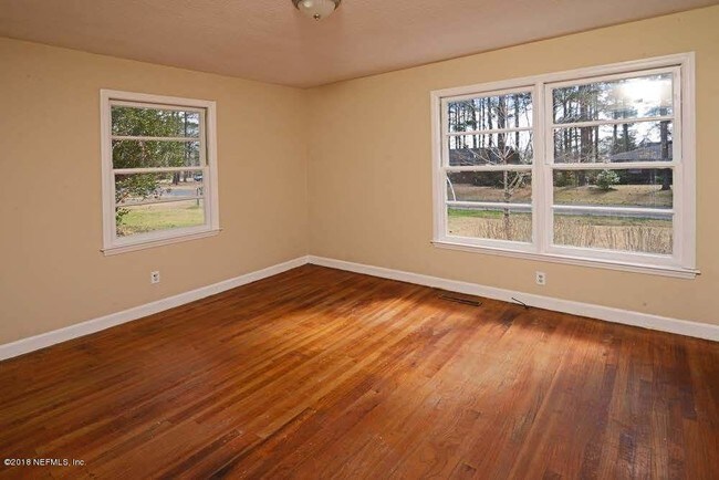 Building Photo - 6506 Fairway Dr