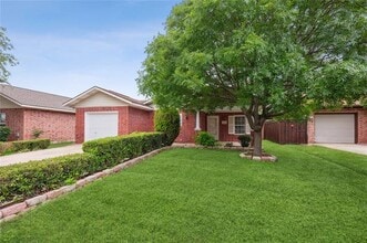 Building Photo - 4043 Gray Oak Pl