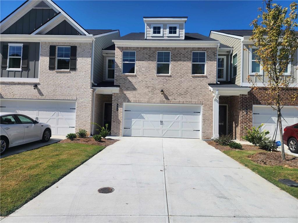 Primary Photo - 832 Cygnet Ln