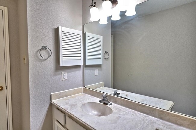 Building Photo - 9206 Prairie Trails Dr