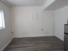 Building Photo - 2515 Broadway