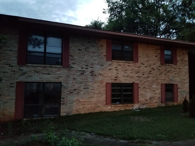 Foto del edificio - 3504 Penny St SW