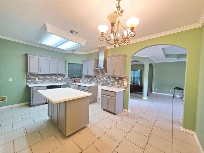 Building Photo - 4202 Adrianna Dr