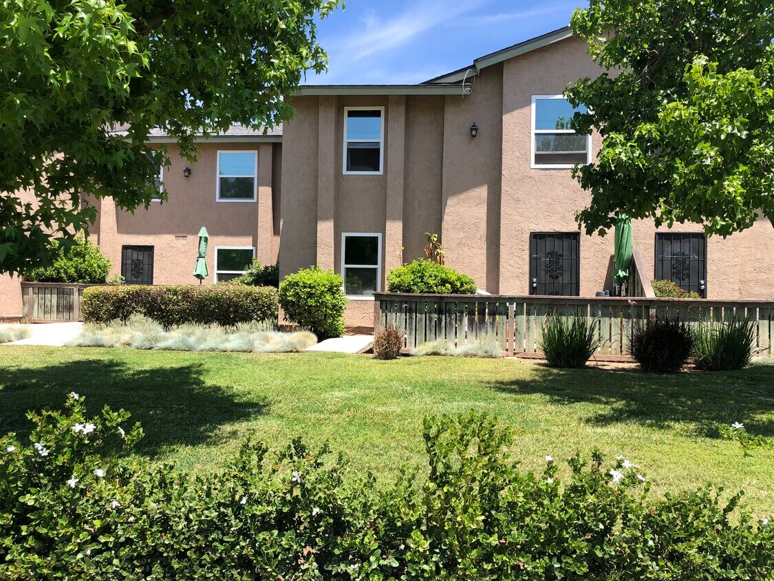 1237 Victor St Unit 2ND FL, El Cajon, CA 92021 Apartments in El Cajon