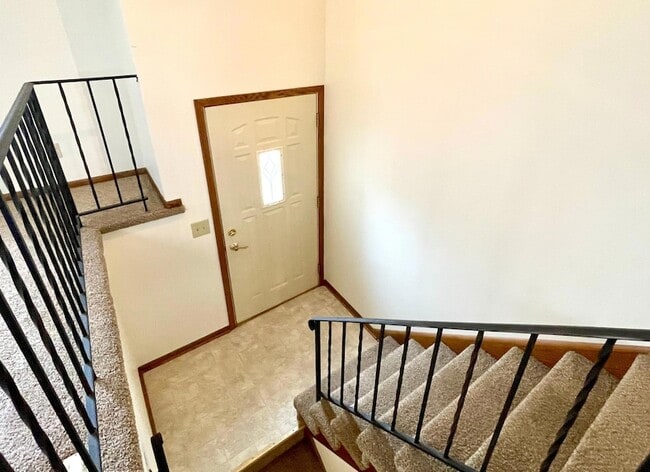 Foto del edificio - 6166 Upper 51st St N