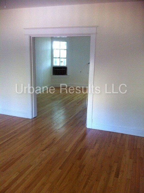 Foto del edificio - 138 Bryant St NW