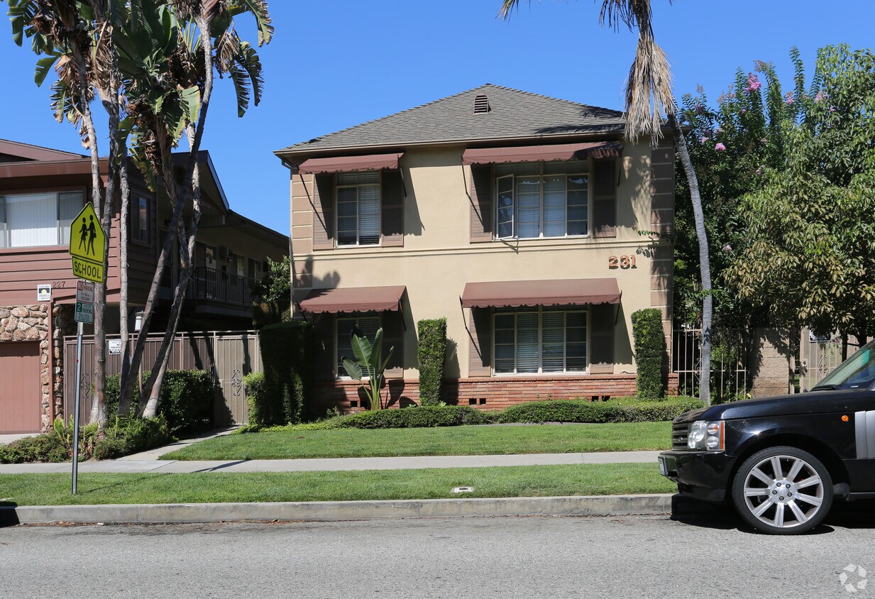 Foto del edificio - 231 N Kenwood St