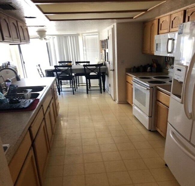 Foto del edificio - COMING SOON! Beautiful 3-Bed, 2-Bath Home;...