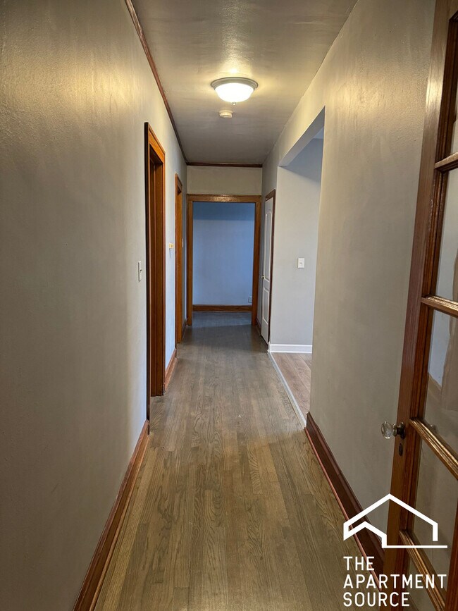 Foto del edificio - 2996 N Ridgeway Ave