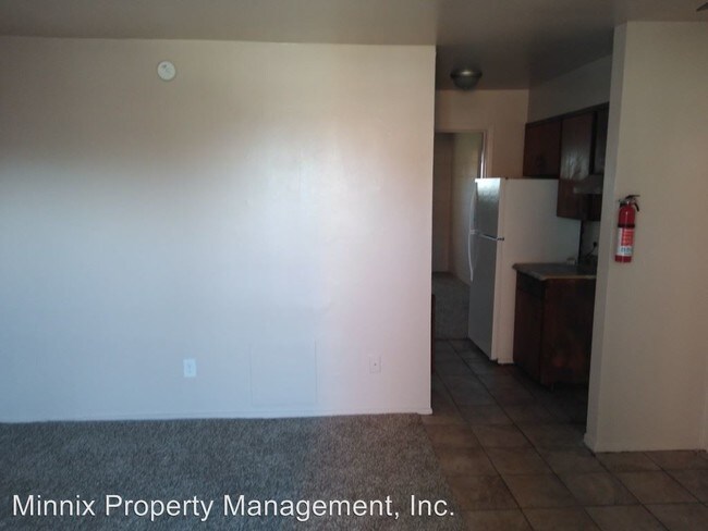 Building Photo - 1 br, 1 bath Apartment - 226 N. Magdalen