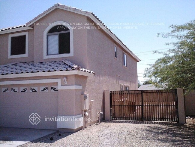 Building Photo - 7111 N 77th Dr