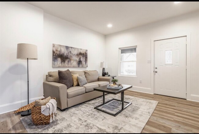 Foto del edificio - 2127 Singleton St