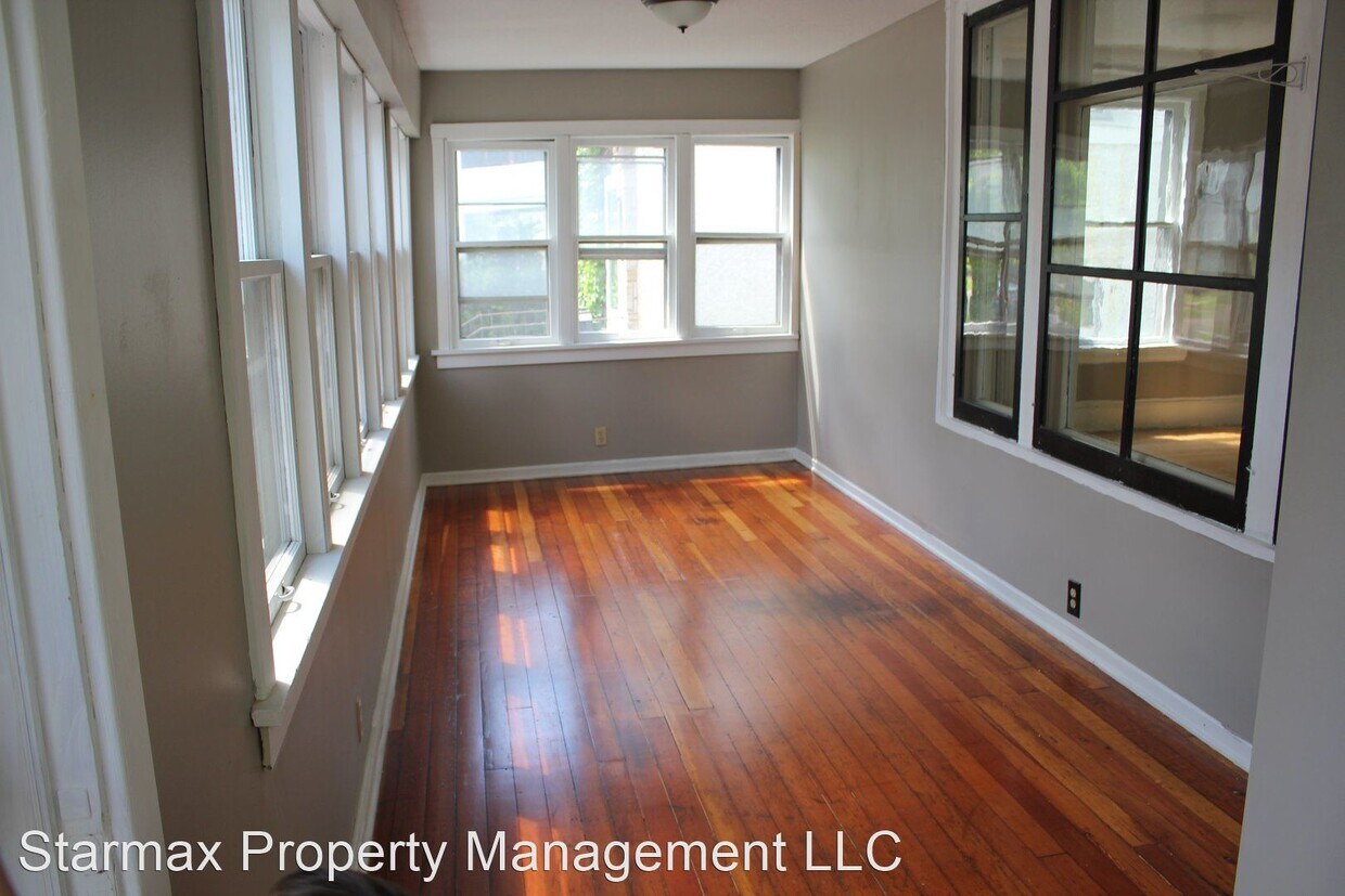 Foto del edificio - 5 br, 2 bath House - 1107 13th Ave Se