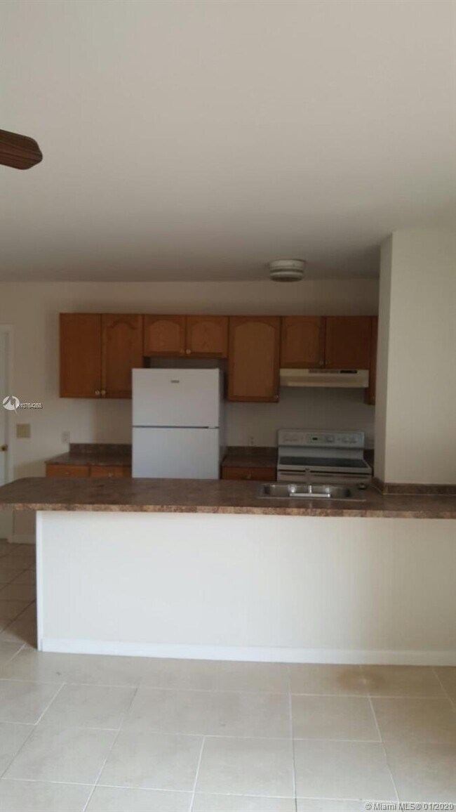 Foto del edificio - 14230 NW 22nd Ave