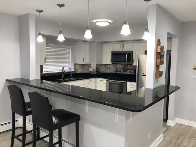 Foto del edificio - 825 S Dwyer Ave