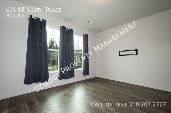 Foto del edificio - 638 NE 138th Pl