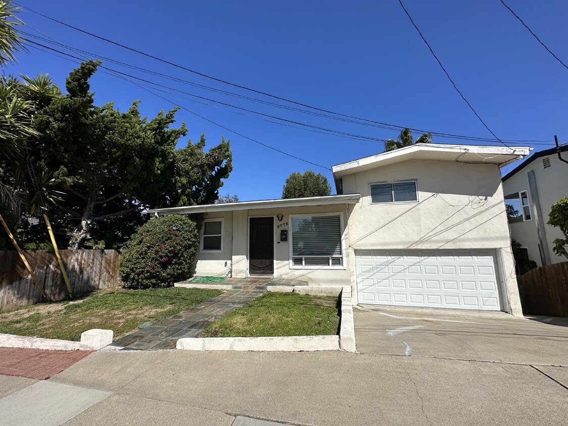 Primary Photo - Rooms for rent in San Diego homes near San...