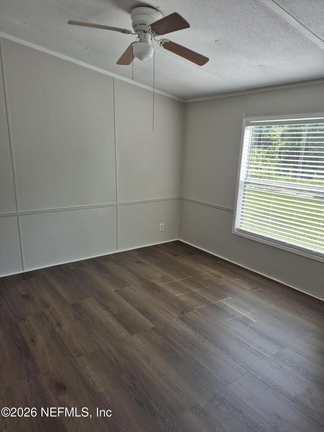 Building Photo - 105 Posey Ln