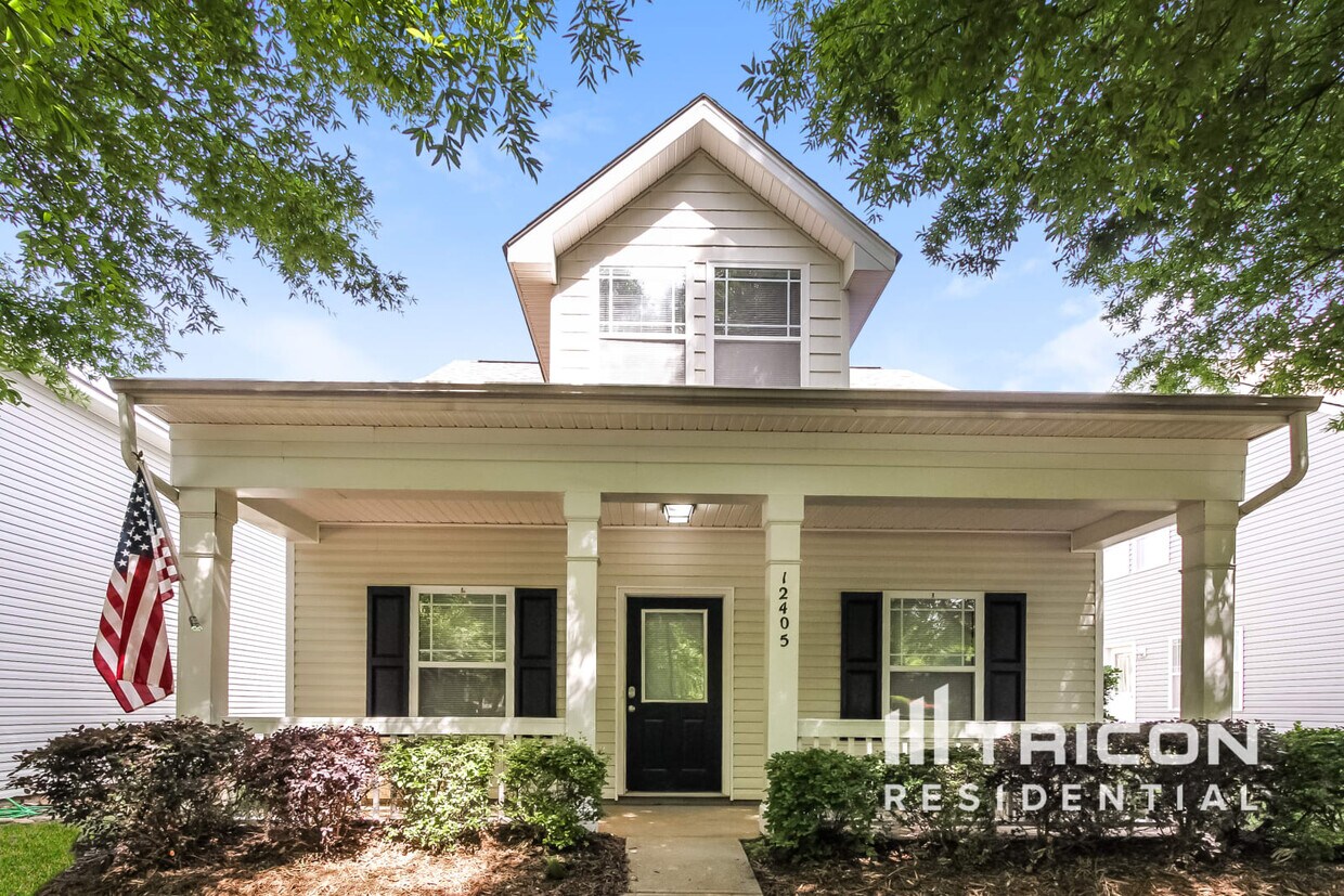 Foto principal - 12405 Walden Lea Drive Huntersville NC