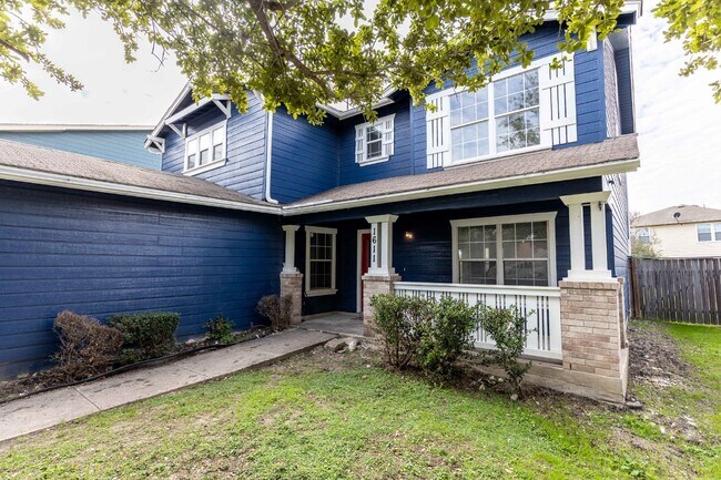 Building Photo - 1611 Sunbend Falls