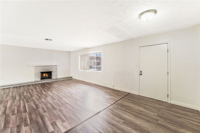 Foto del edificio - 4960 E Mohave Ave