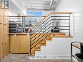 Building Photo - 155 Dalhousie St