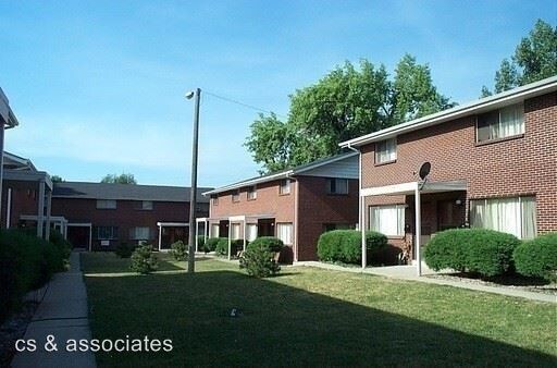 Primary Photo - 6100 Wadsworth Blvd