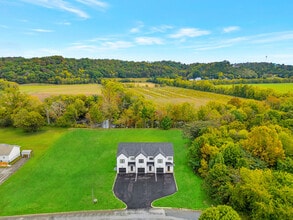 Building Photo - 252 River Valley Cir