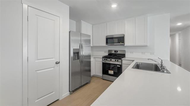 Foto del edificio - 628 Haskell Dr
