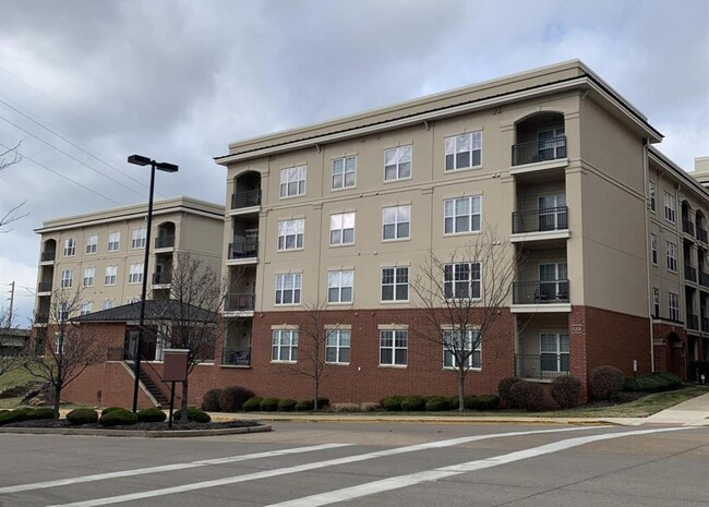 Foto del edificio - Modern 2-Bed, 2-Bath Condo in Brentwood