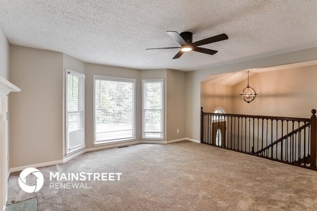 Foto del edificio - 300 Ladora Dr