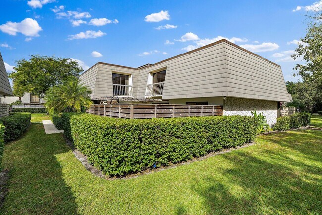 Foto del edificio - 708 7th Terrace
