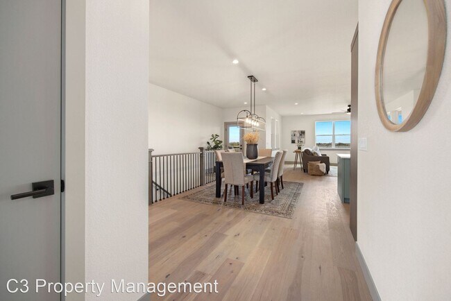 Foto del edificio - 3 br, 2 bath House - 5016 Prairie Lark Ln