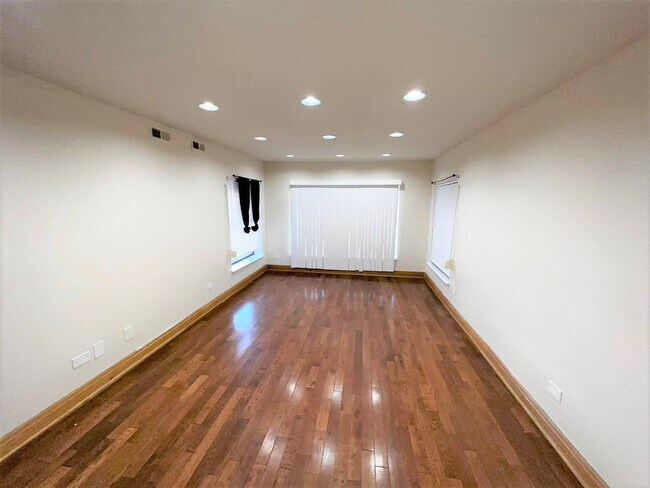 Foto del edificio - 7908 S East End Ave