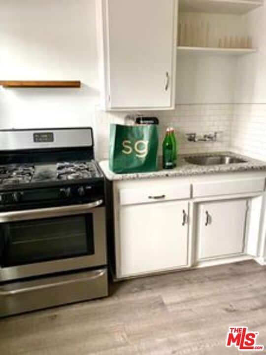 Foto del edificio - 1700 Griffith Park Blvd