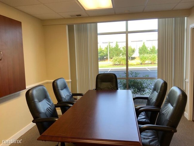 Foto del edificio - 1610 Professional Blvd