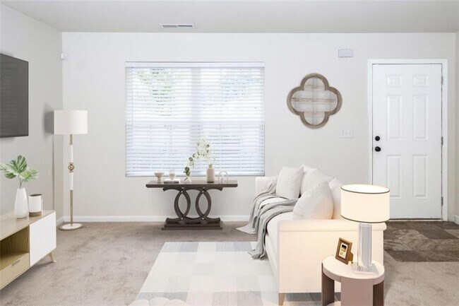 Foto del edificio - 5600 Laurel Ridge Dr