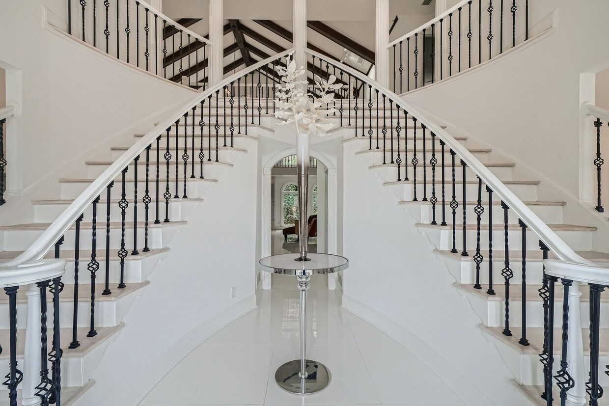 Furnished Estate Home - Double Curved Stairway - Marble Floors - Waterfall Island - Furnished Estate Home - Double Curved Stairway - Marble Floors - Waterfall Island