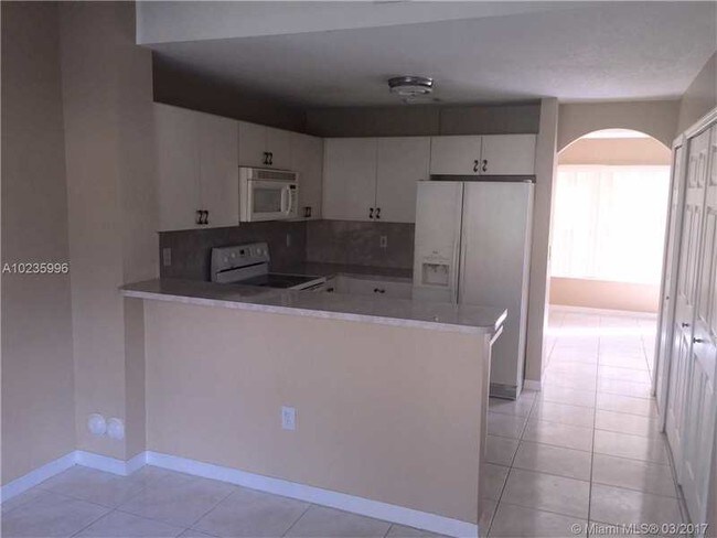 Foto del edificio - 8450 NW 138th Terrace